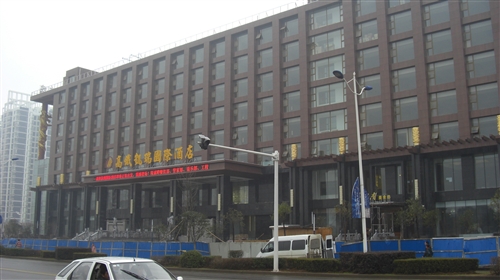 高鐵凱瑞國(guó)際大酒店輕質(zhì)隔墻_輕質(zhì)材料_輕質(zhì)墻體材料_隔音防火墻板-湖北博悅佳實(shí)業(yè)有限公司